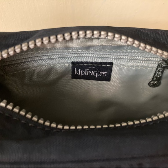 Kipling Dee II Purse in True Blue (NWT) - Adjustable Straps | Light Bag | Casual - Picture 5 of 11